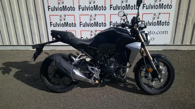 CBR 300 R