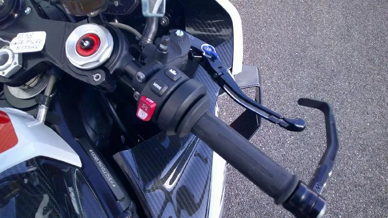 M 1000 RR