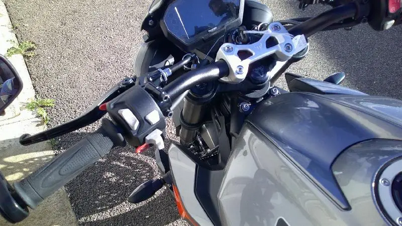 STREET TRIPLE 765 RS
