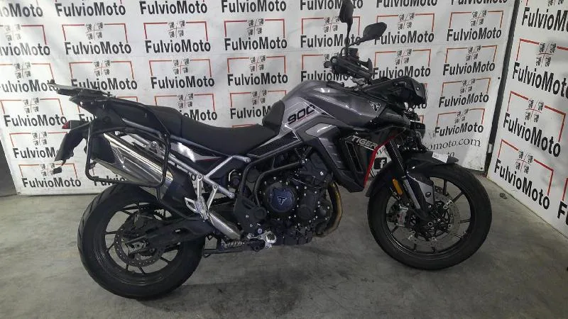 TIGER 900