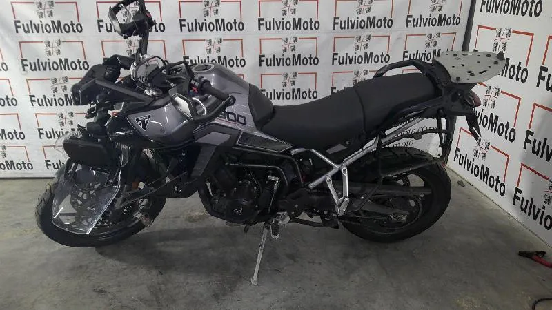 TIGER 900