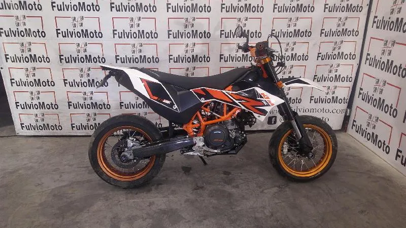 690 SMC R