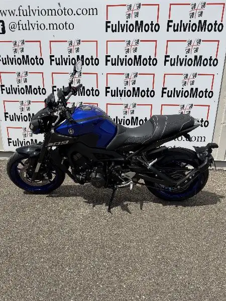 MT09 2018