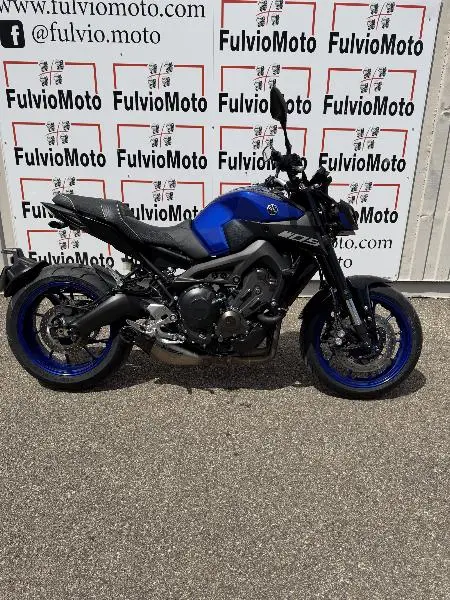 MT09