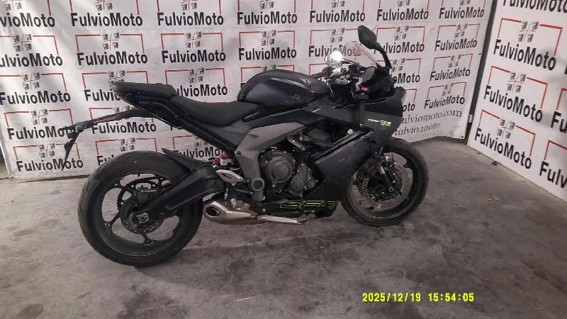 	DAYTONA 660