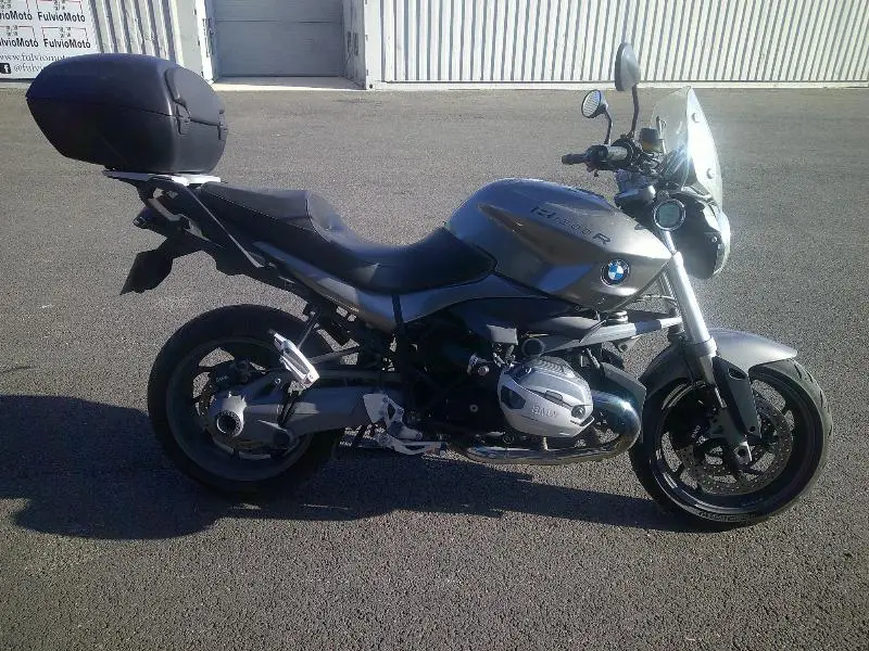 R 1200 R