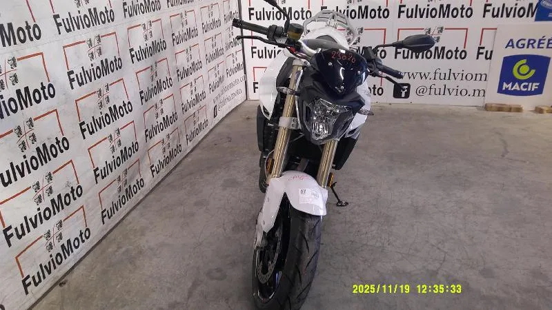 F 800 R