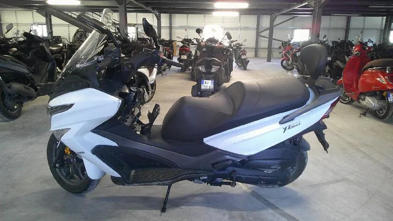 X.TOWN 125