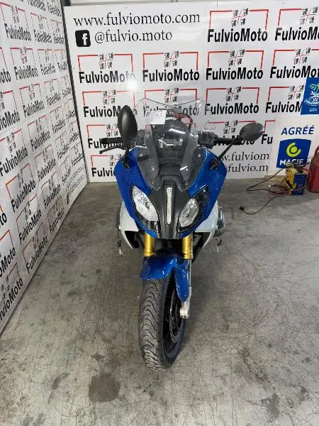 R1200 RS