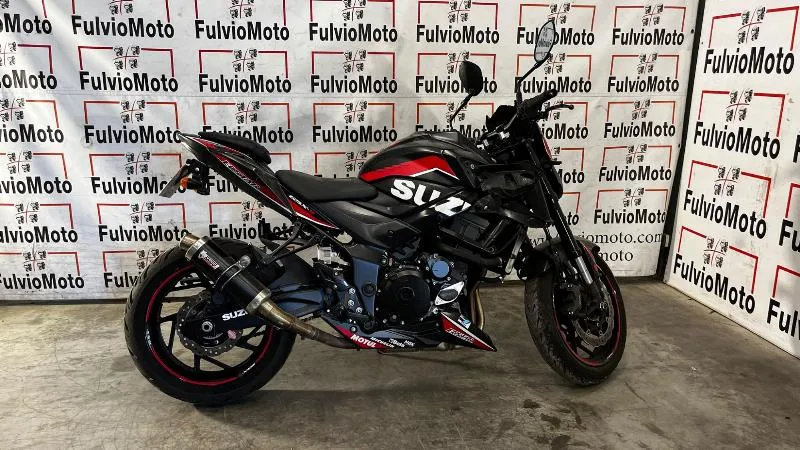 GSXS 750