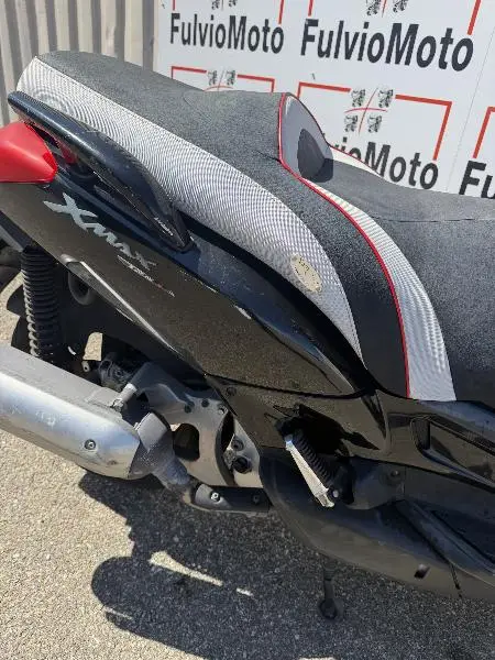 XMAX 125
