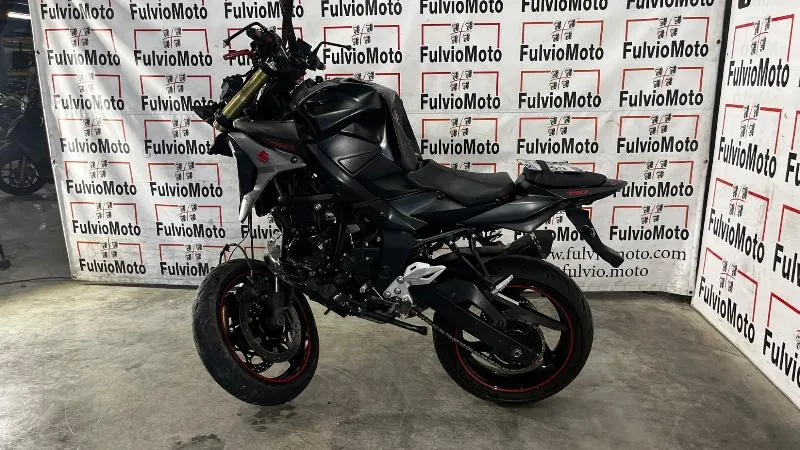 GSR 750