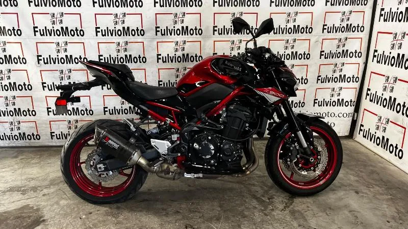 Z 900