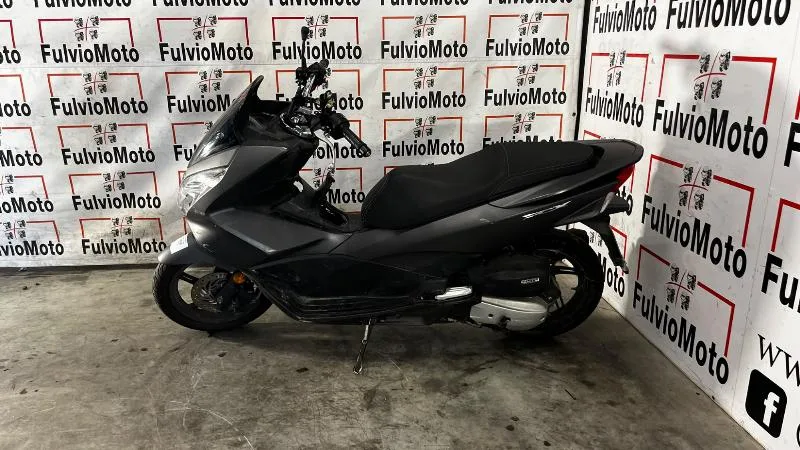 PCX 125