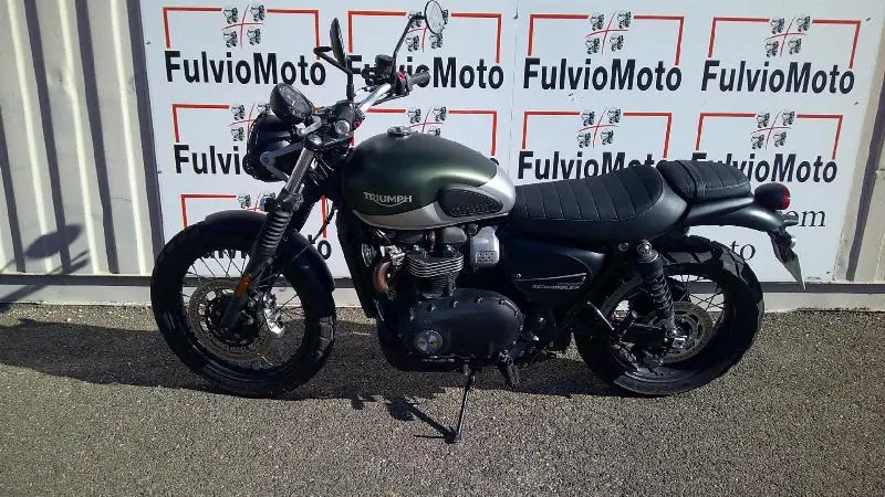 STREET SCRAMBLER  900 2020
