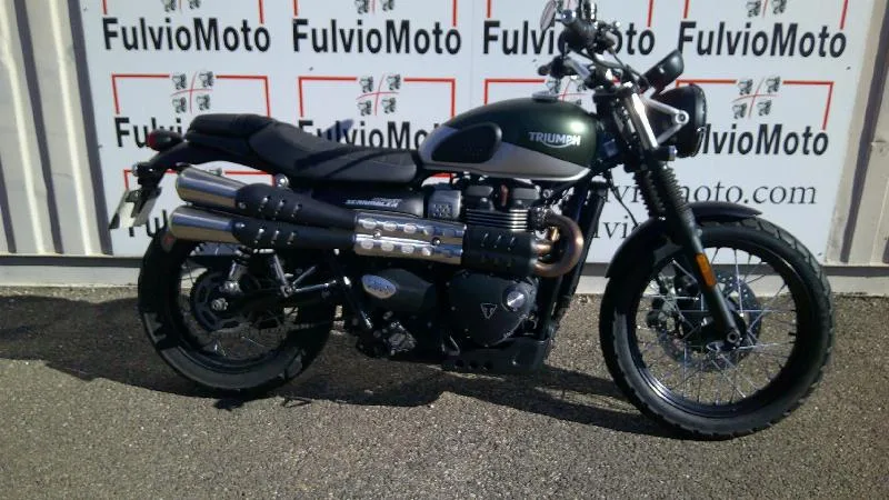 STREET SCRAMBLER  900