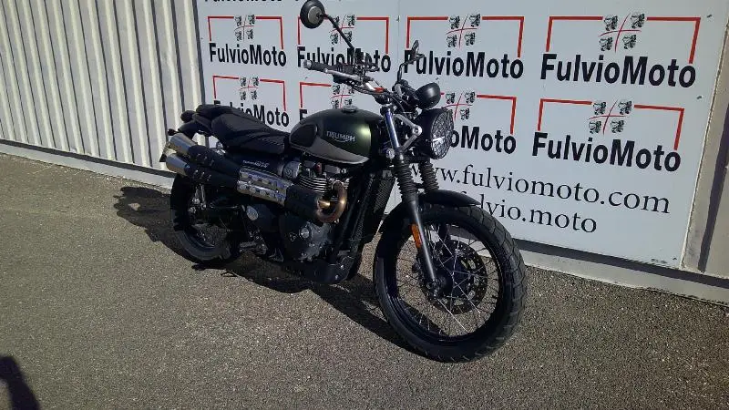 STREET SCRAMBLER  900