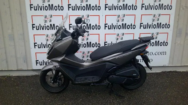 SKY TOWM 125