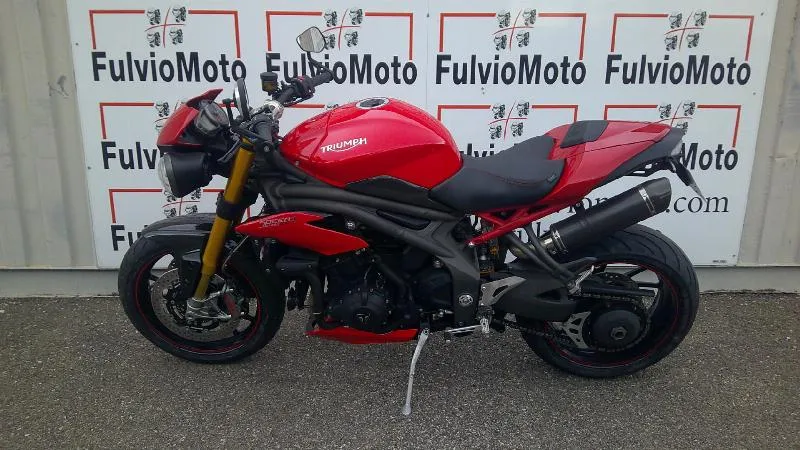 SPEED TRIPLE 1050 R