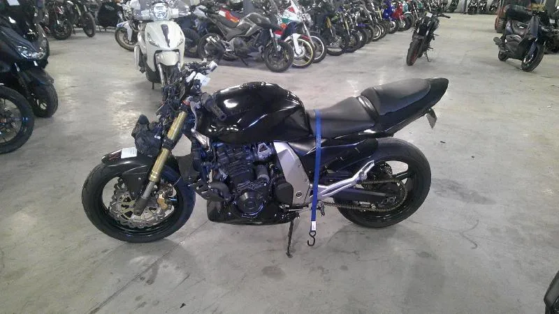 Z 1000