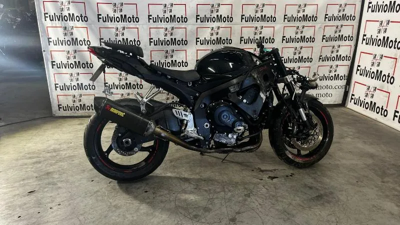 GSXR 750