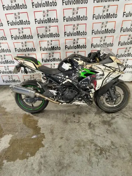 NINJA 400