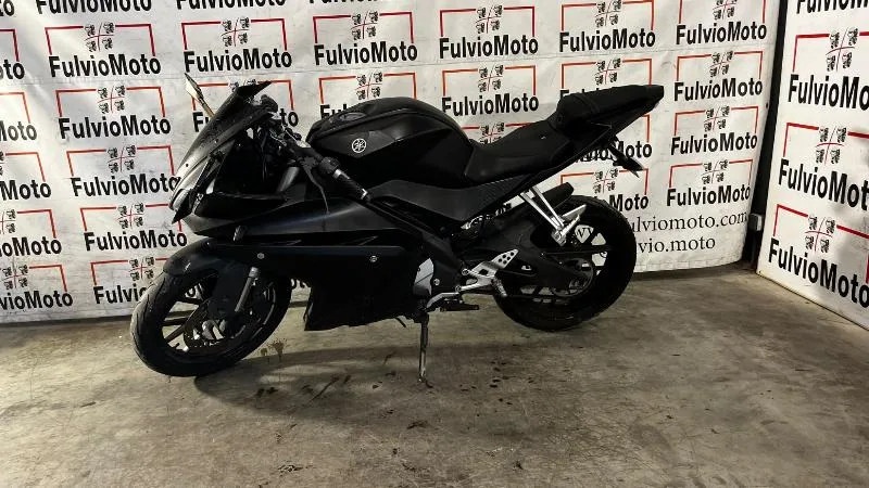 YZFR 125