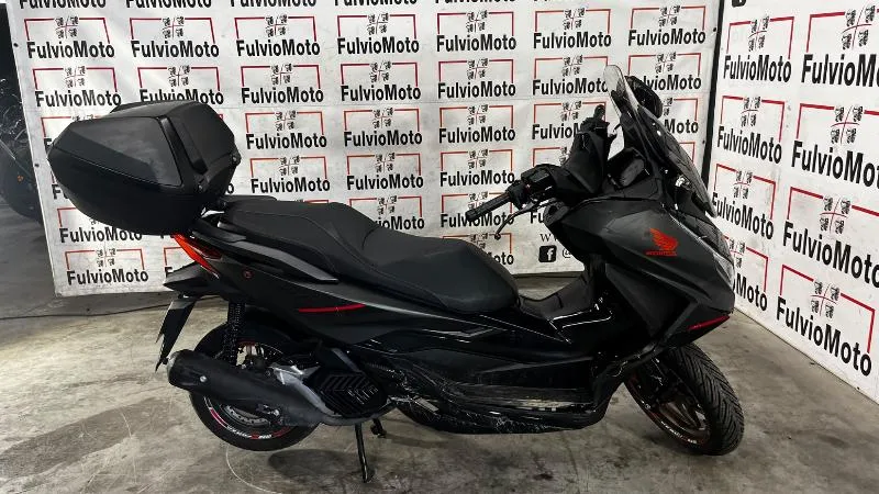 NSS FORZA 125 2025