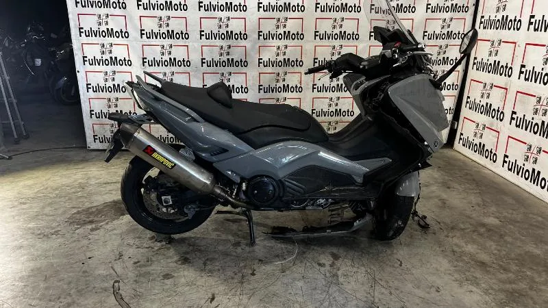 XP TMAX 530