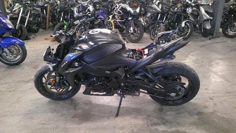 GSXS 1000