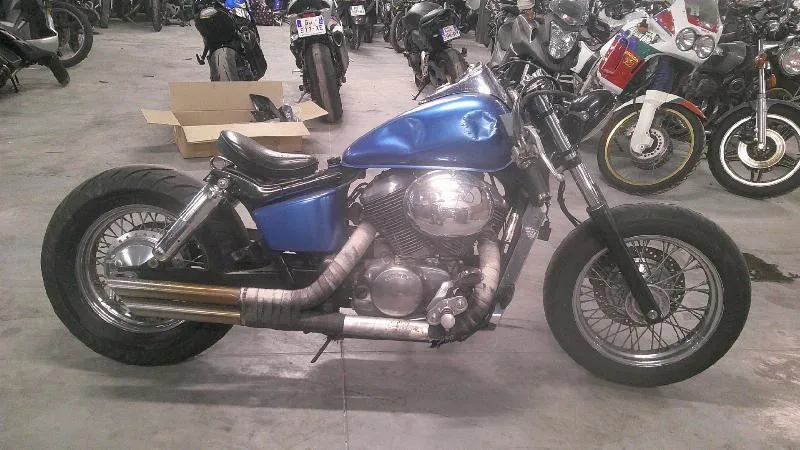 VT 750 S