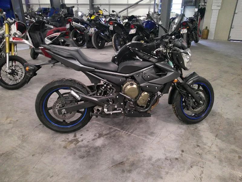 XJ6N