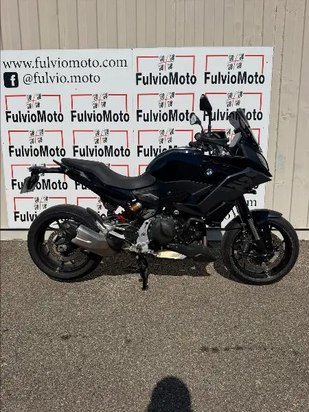 F 900 XR