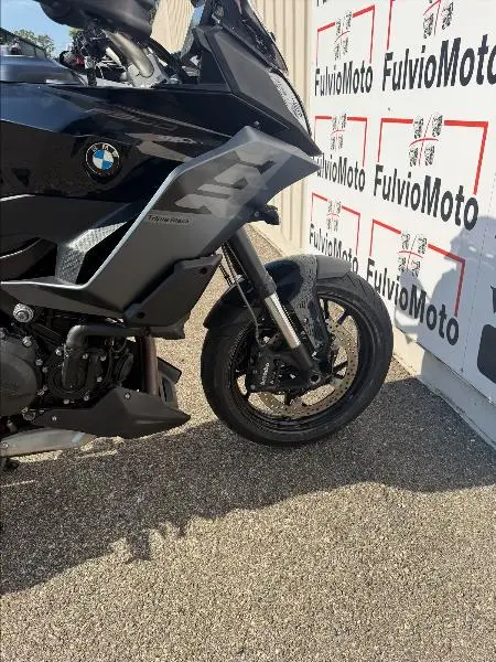F 900 XR