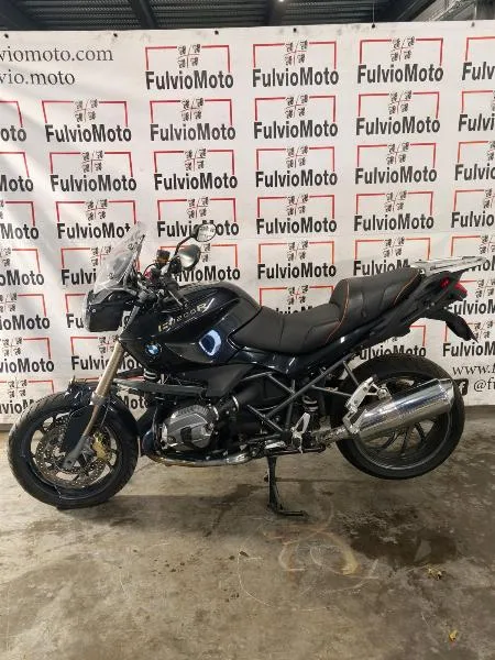 R 1200 R