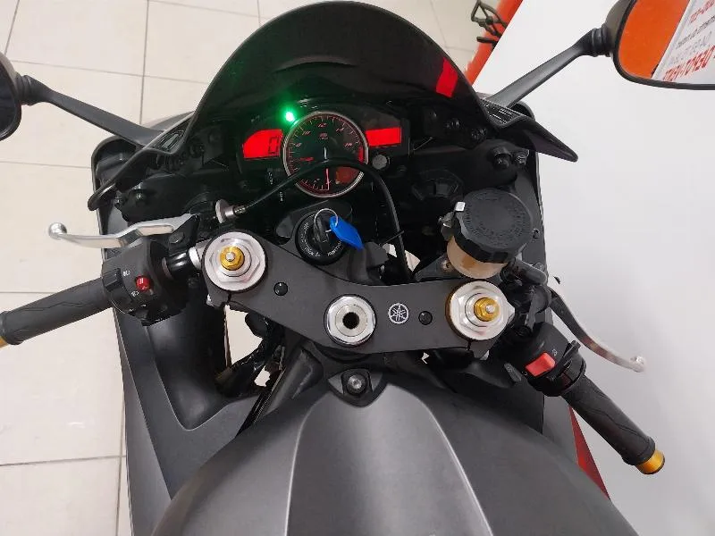 R6