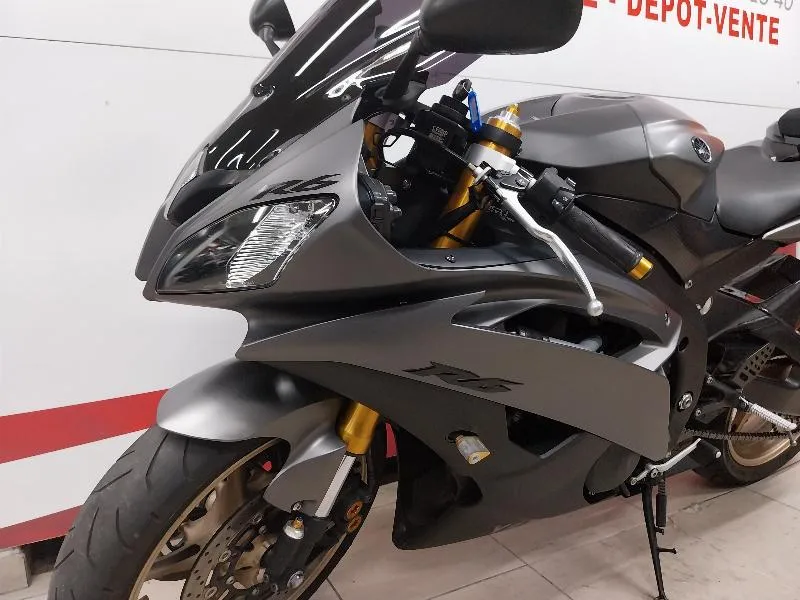 R6