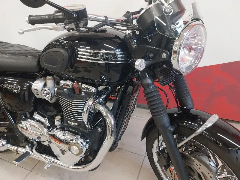 BONNEVILLE T120  ABS NOMBREUSES OPTIONS
