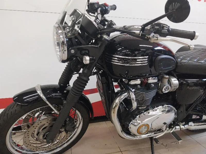 BONNEVILLE T120  ABS NOMBREUSES OPTIONS