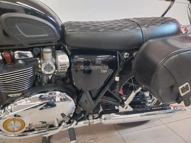 BONNEVILLE T120  ABS NOMBREUSES OPTIONS