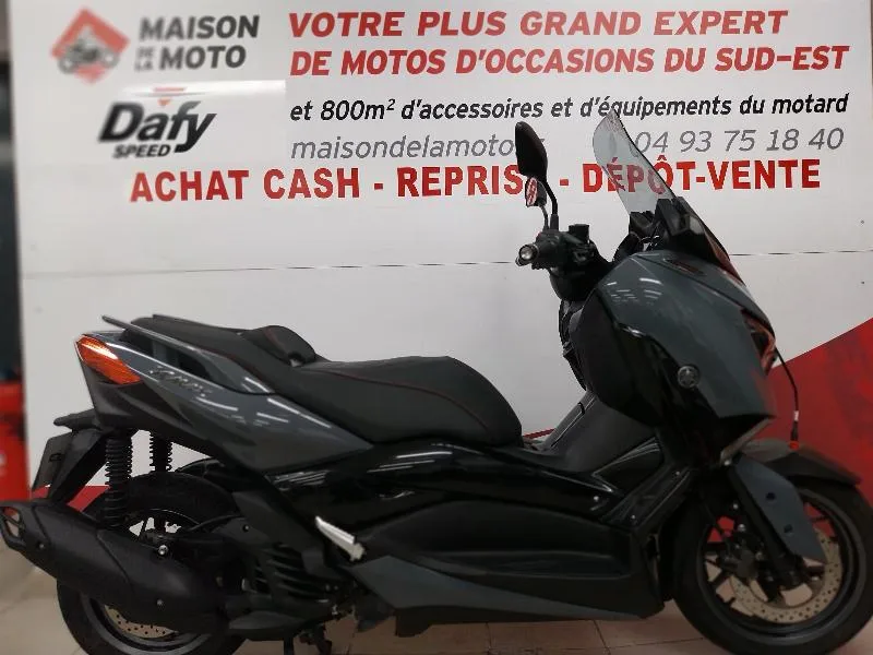 X MAX 125 TECHMAX