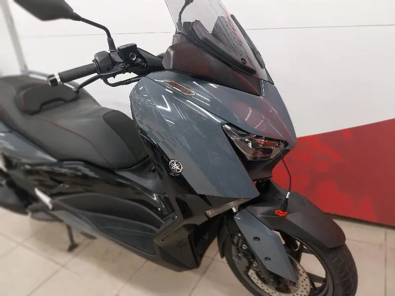 X MAX 125 TECHMAX