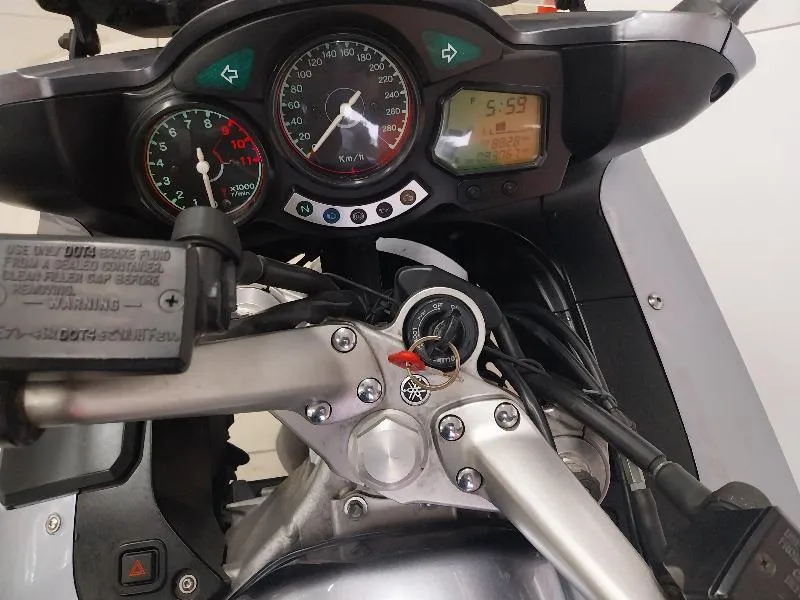 FJR  1300  ABS
