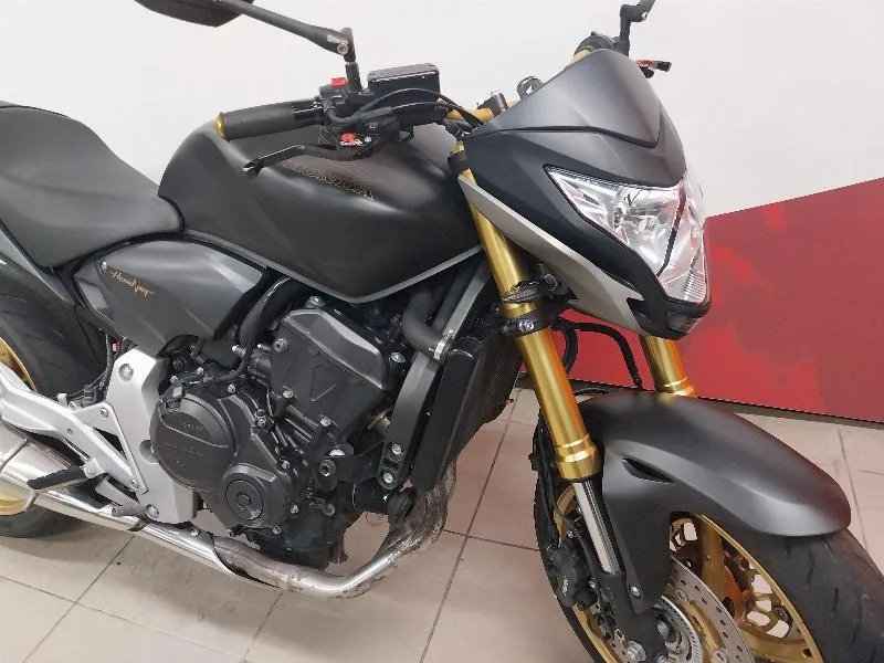 HORNET 600 ABS