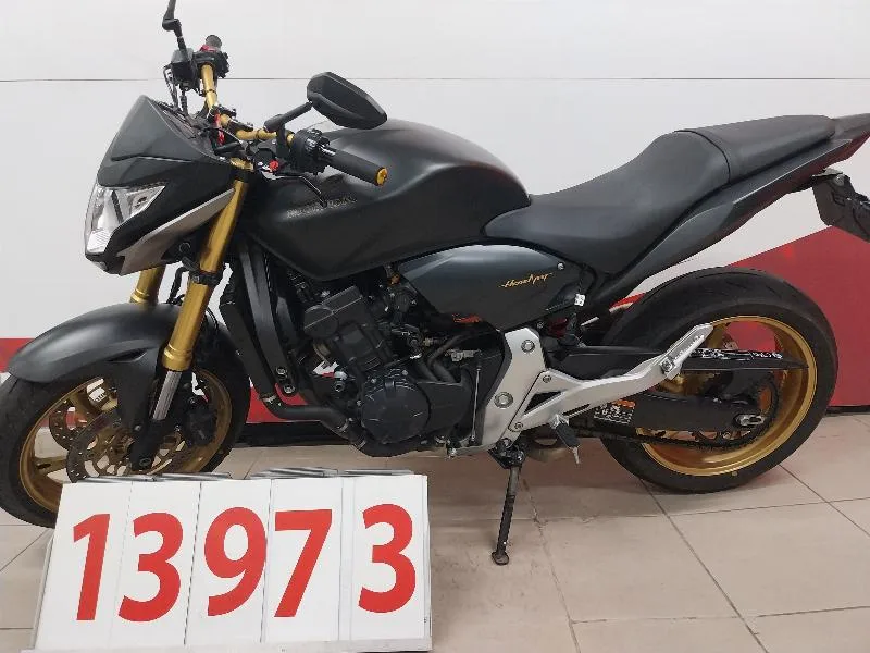 HORNET 600 ABS