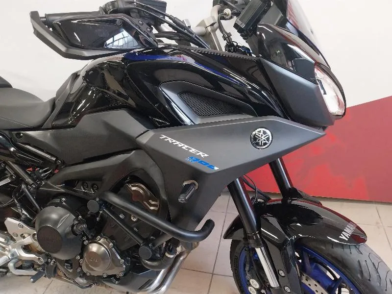 TRACER 900