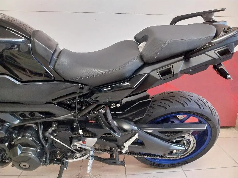 TRACER 900
