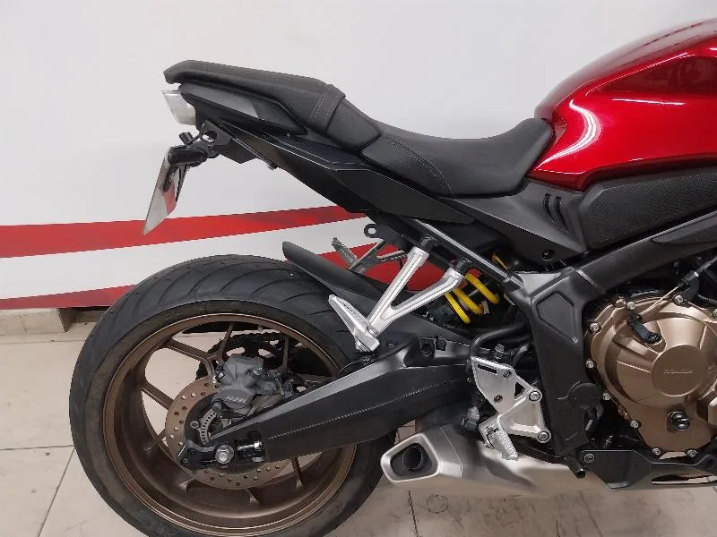 CB650 R