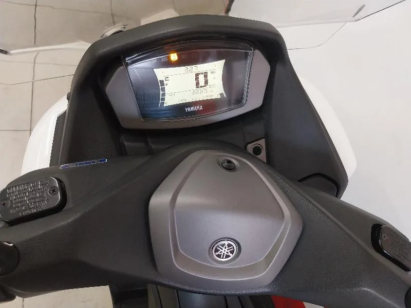 NMAX 125