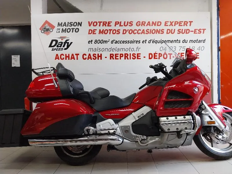 GOLDWING 1800